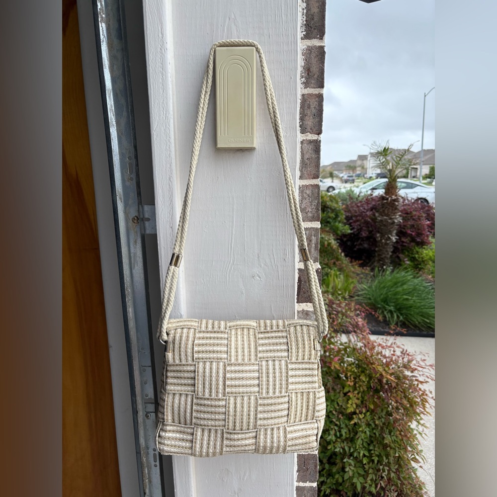 Vintage Woven Beige and Cream Shoulder Bag Bertini Italy - Picture 4 of 10